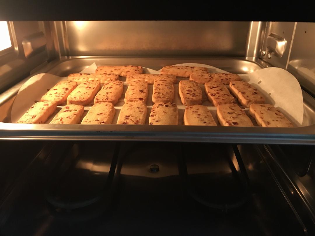 曼越莓饼干