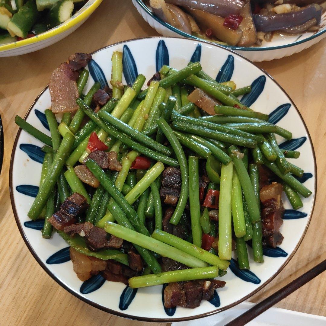 蒜苔炒腊肉