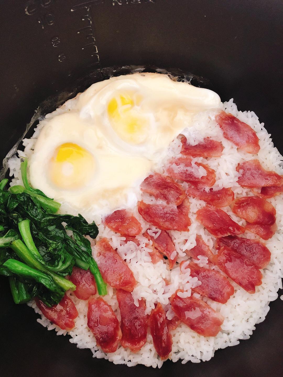 电饭锅版的煲仔饭