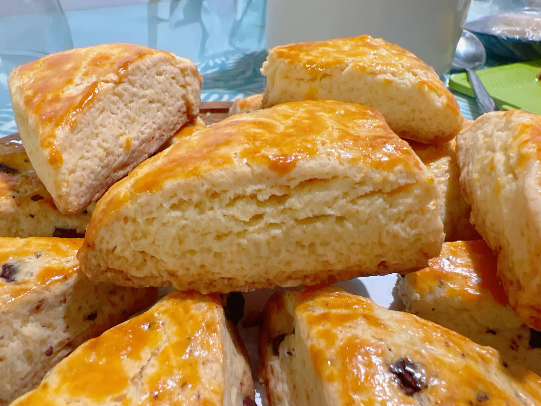 完美裂纹～百分百成功的超好吃奶香司康（禁止搬运）