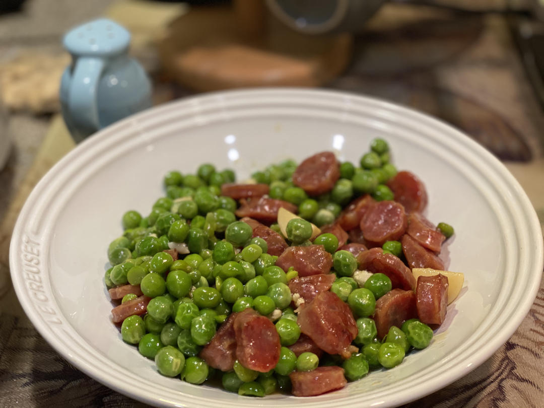 春天的美食-火腿青豆