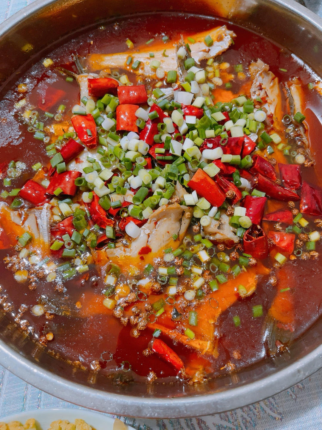 水煮耗儿鱼的做法