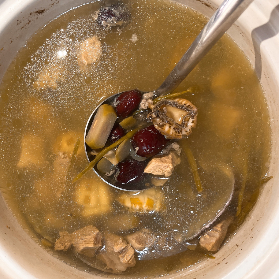 石斛橄榄油柑鲍鱼汤