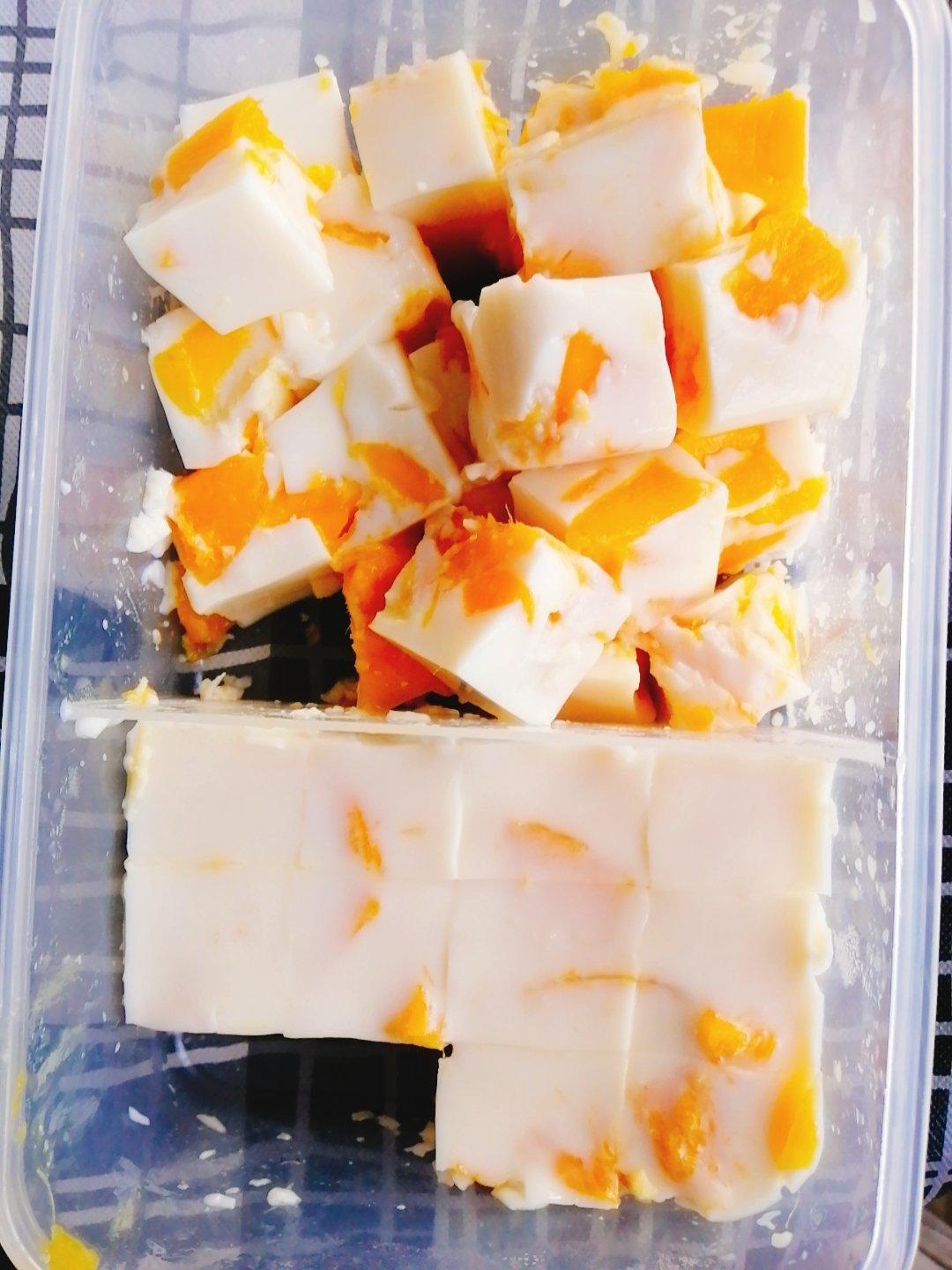 肉粉做的芒果牛奶布丁吉利丁片版