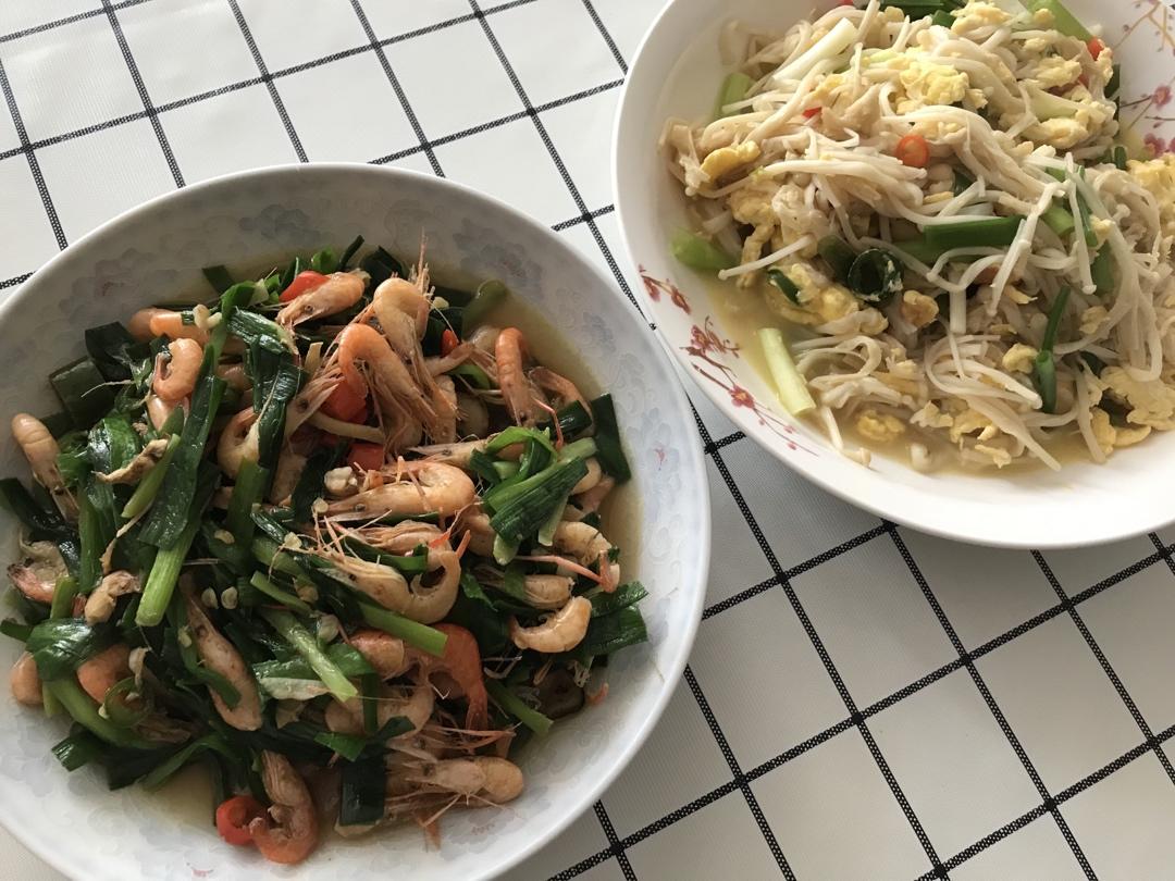 小河虾炒韭菜