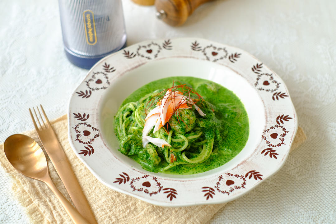 菠菜虾仁芝士浓香意面的做法