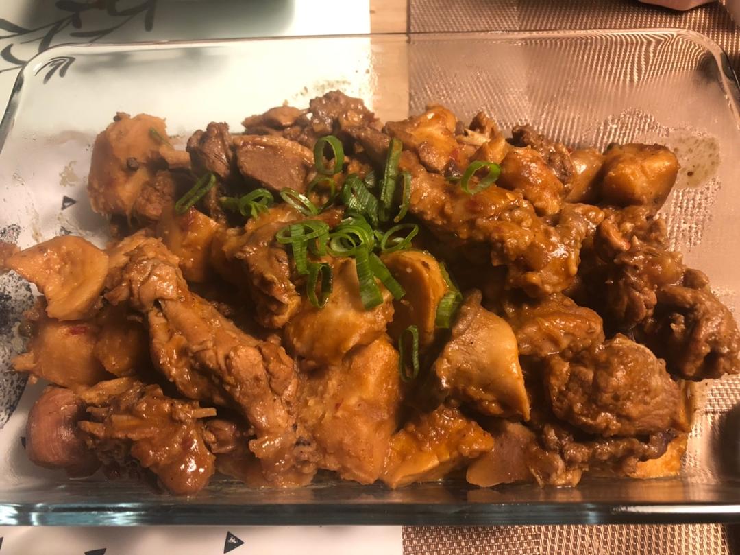 芋头烧鸭