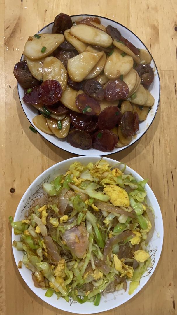 包菜粉丝炒鸡蛋