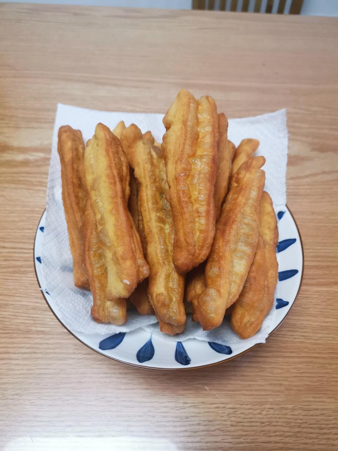 自制蓬松酥脆大油条