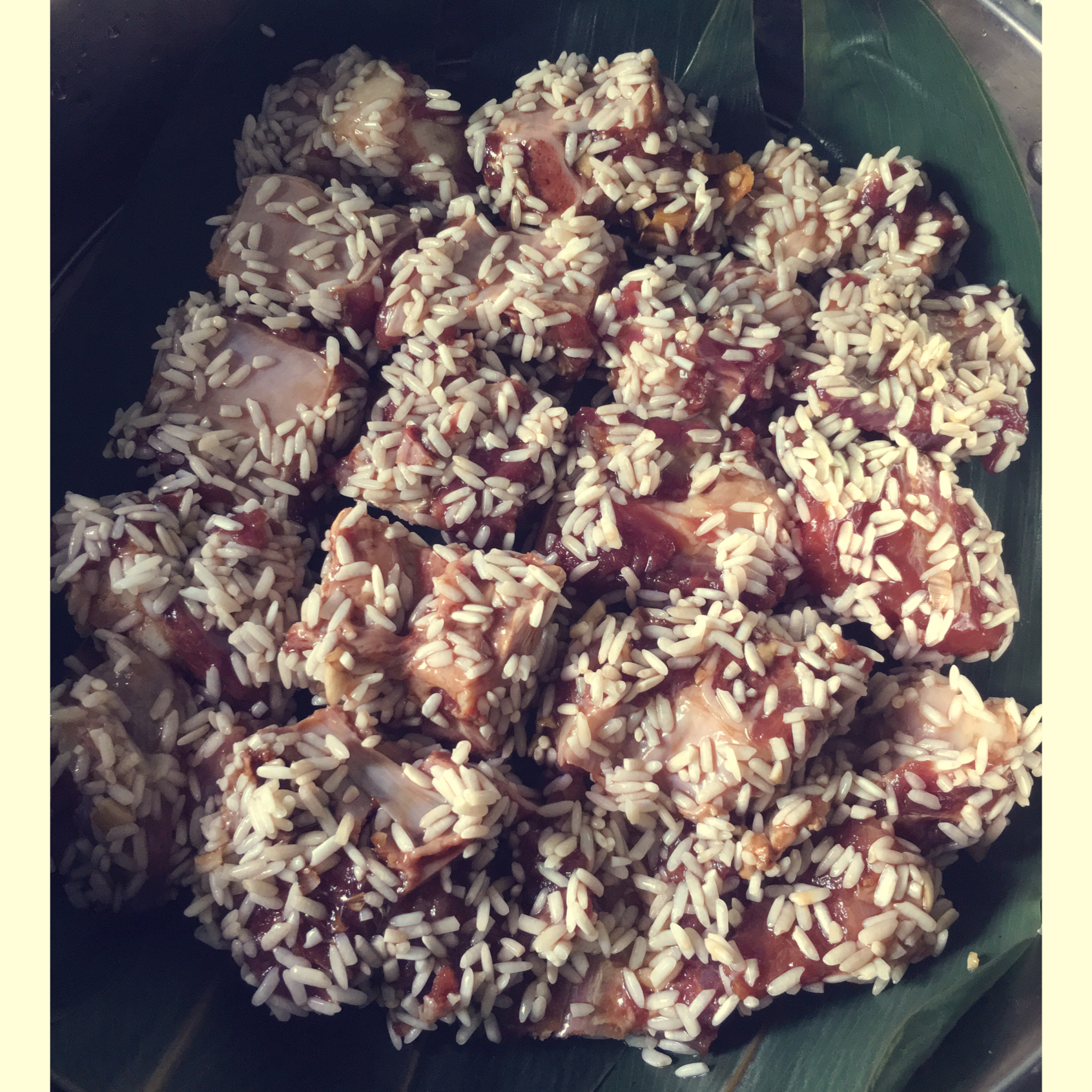 荷叶糯米蒸排骨