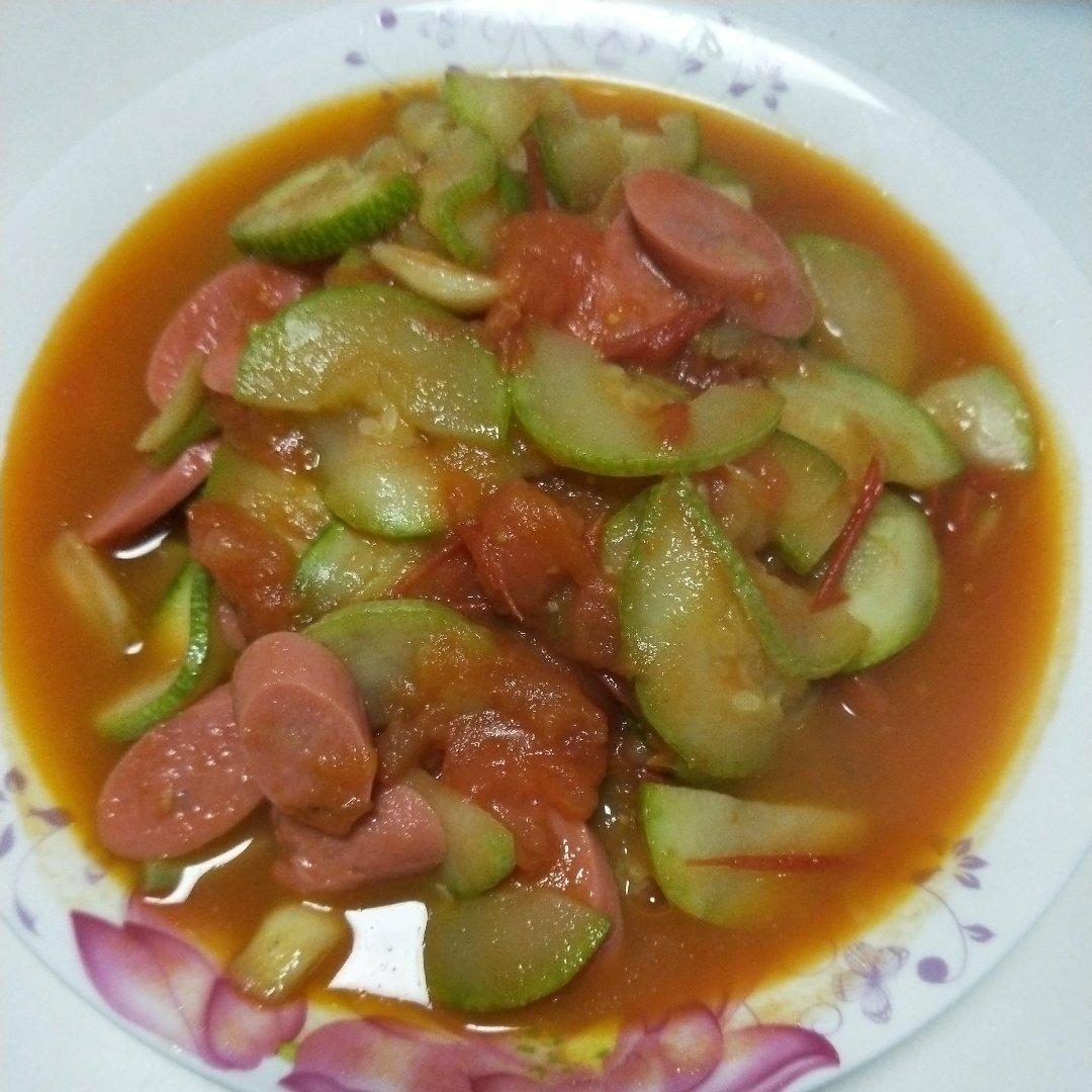 西红柿炒西葫芦