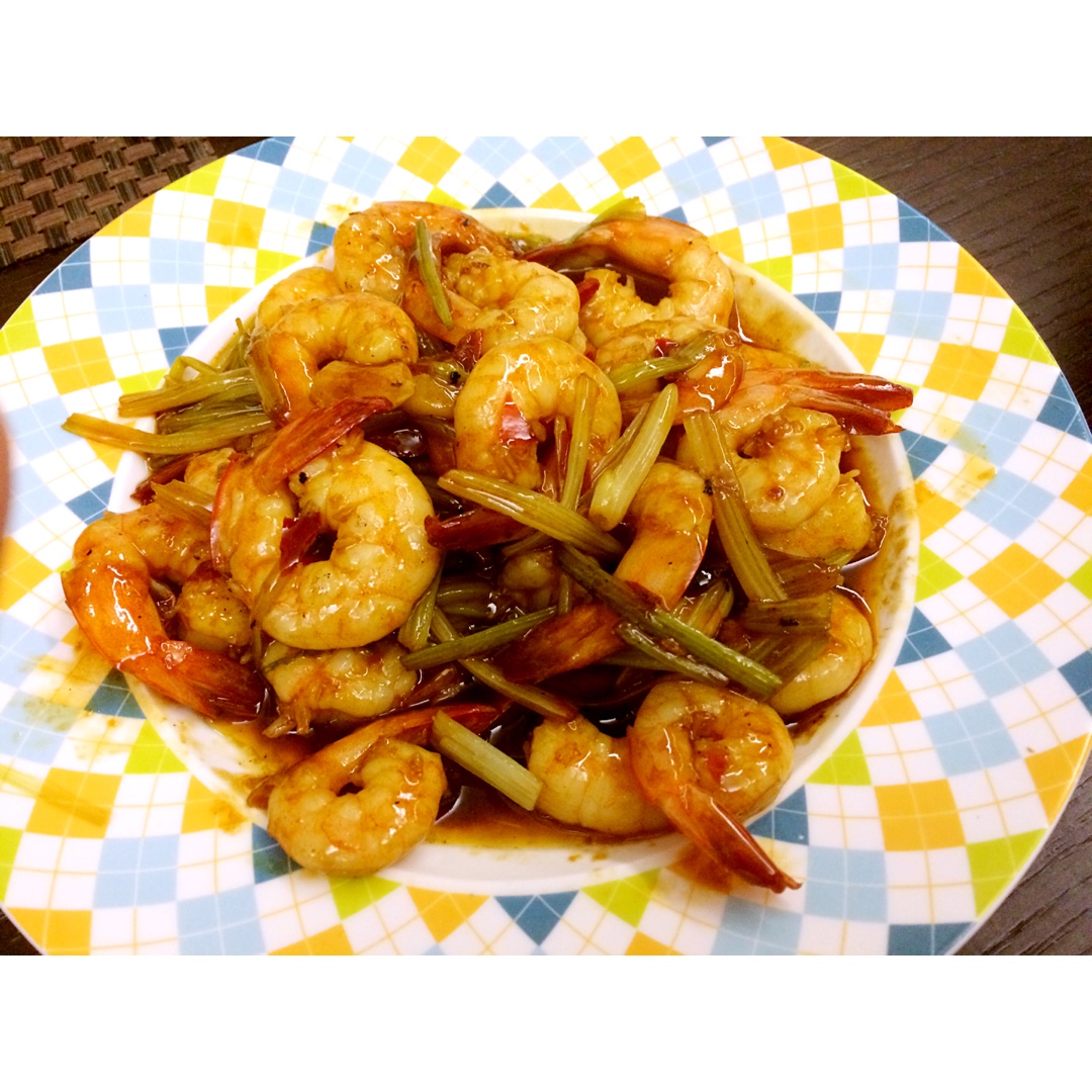 甜甜的碗儿做的鱼香虾仁