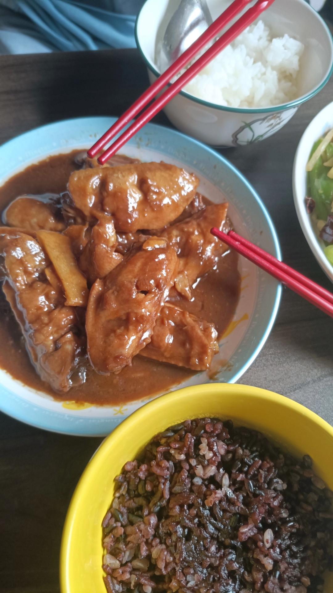 妈妈家的味道，吃了停不下来的红烧鸡翅