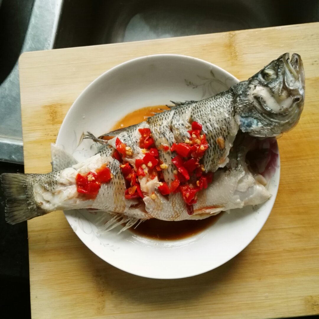 清蒸鲈鱼