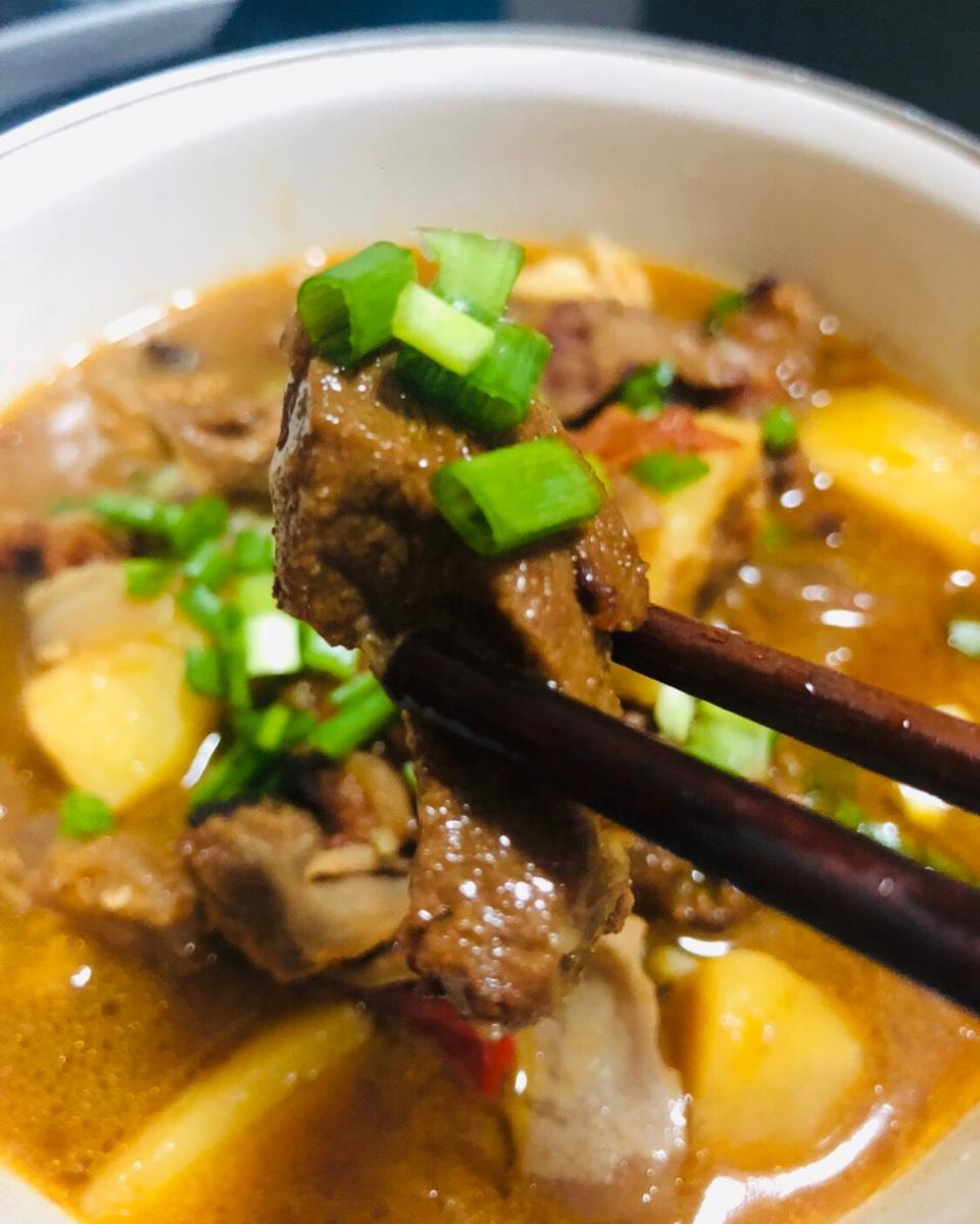 番茄土豆炖牛腩