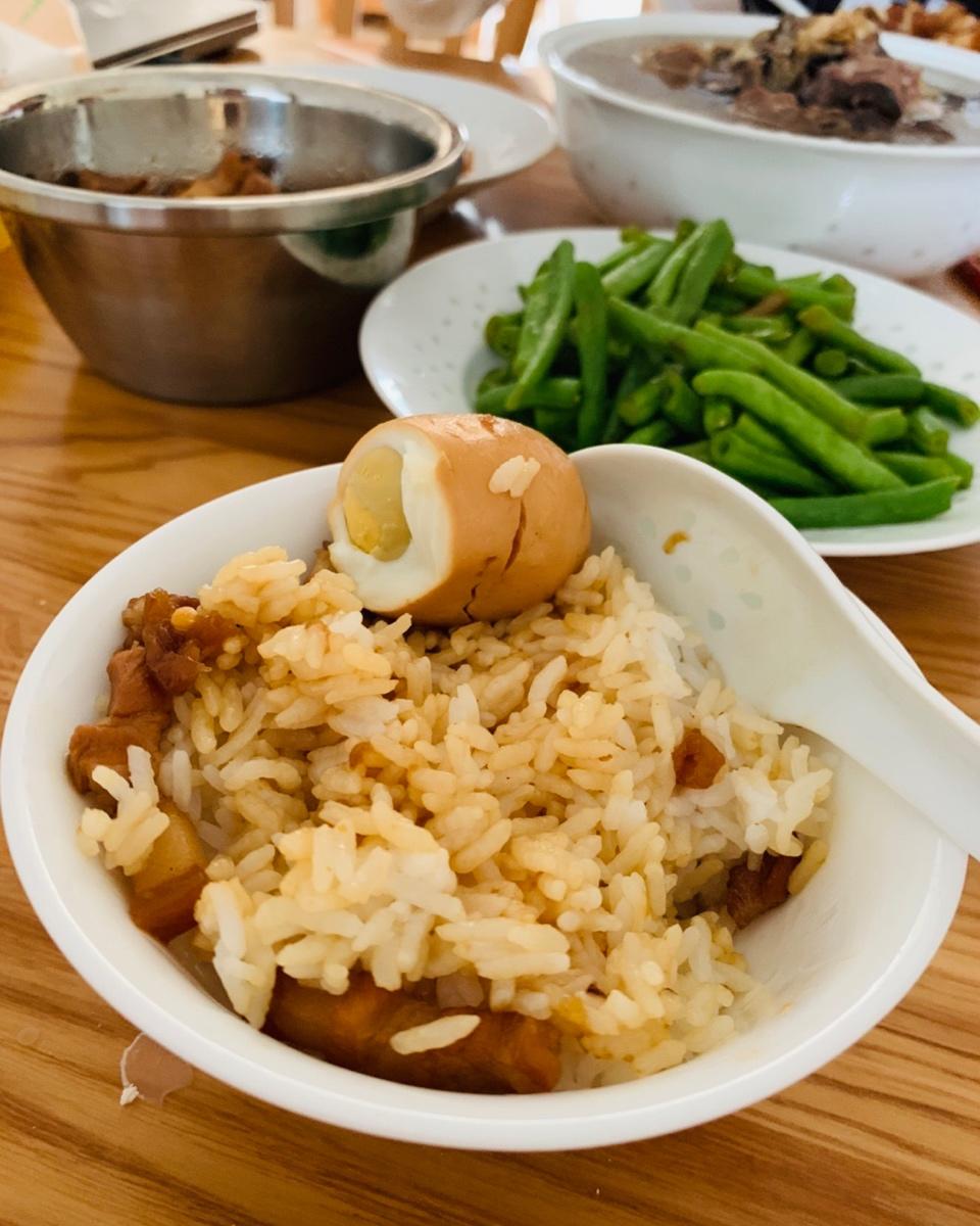 台式卤肉饭~