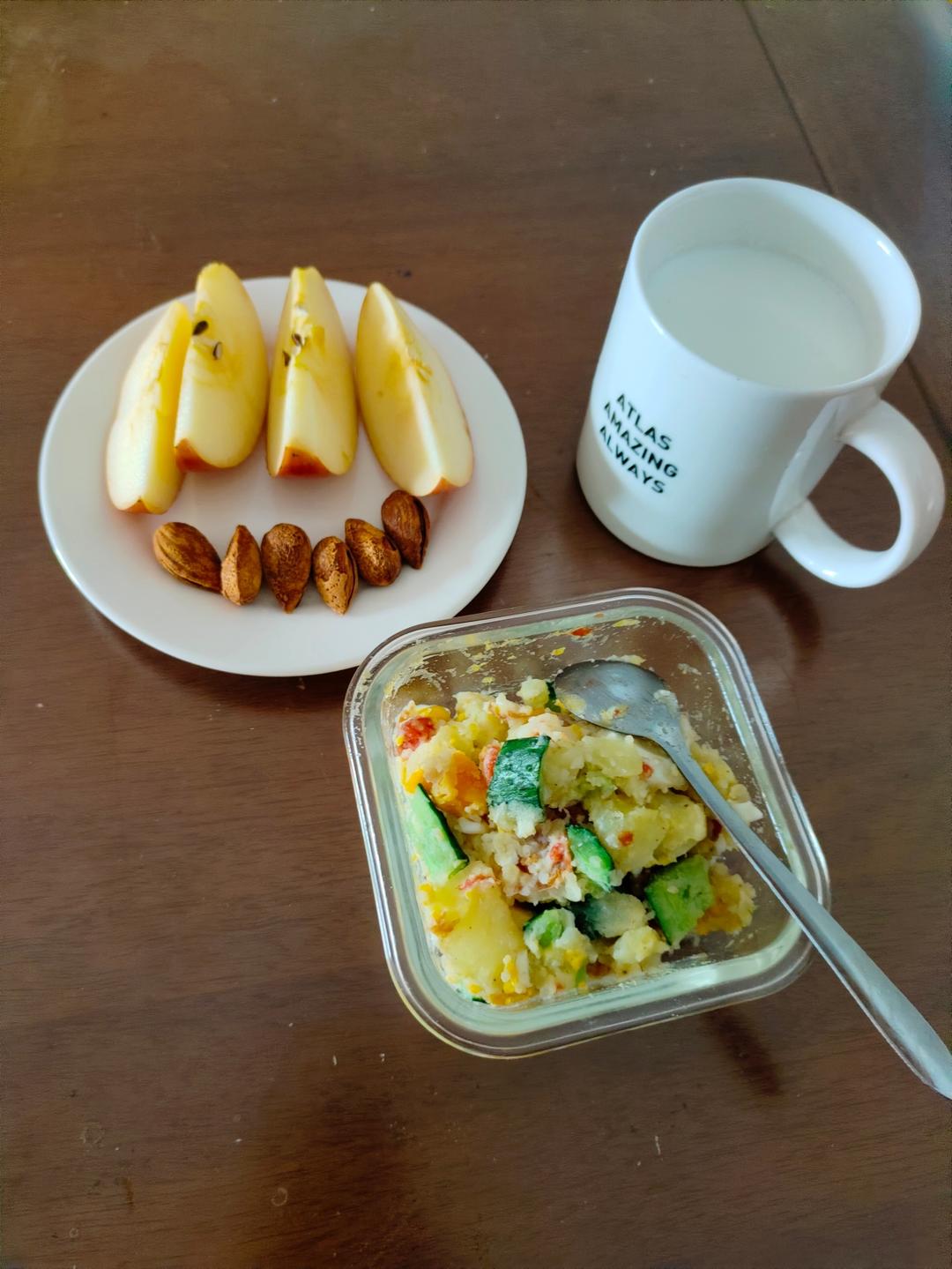 日式土豆泥沙拉（简单易学、健身代餐）