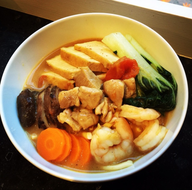 鸡肉高汤咖喱乌冬面