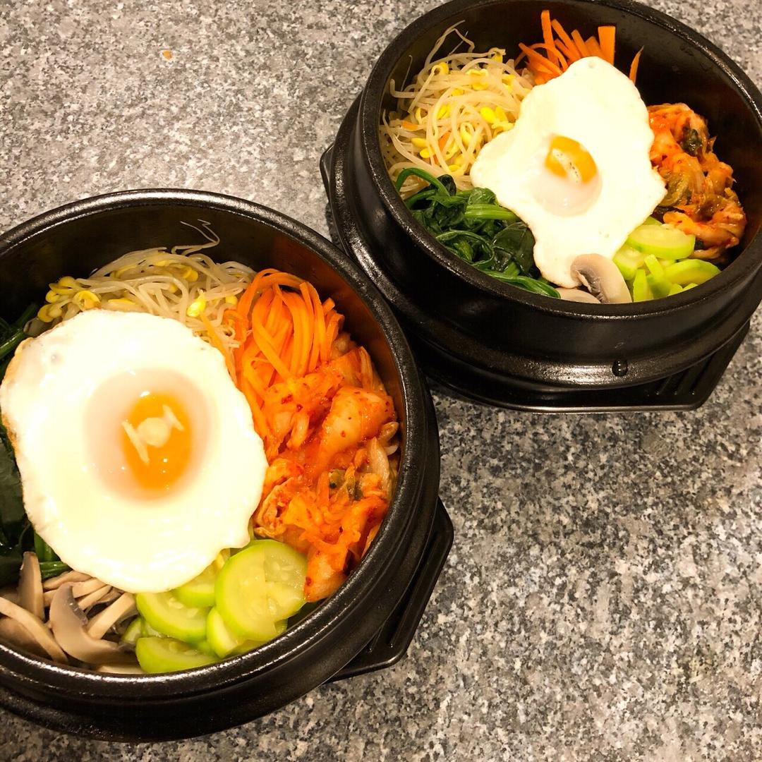 一起吃.vegetarian石锅拌饭