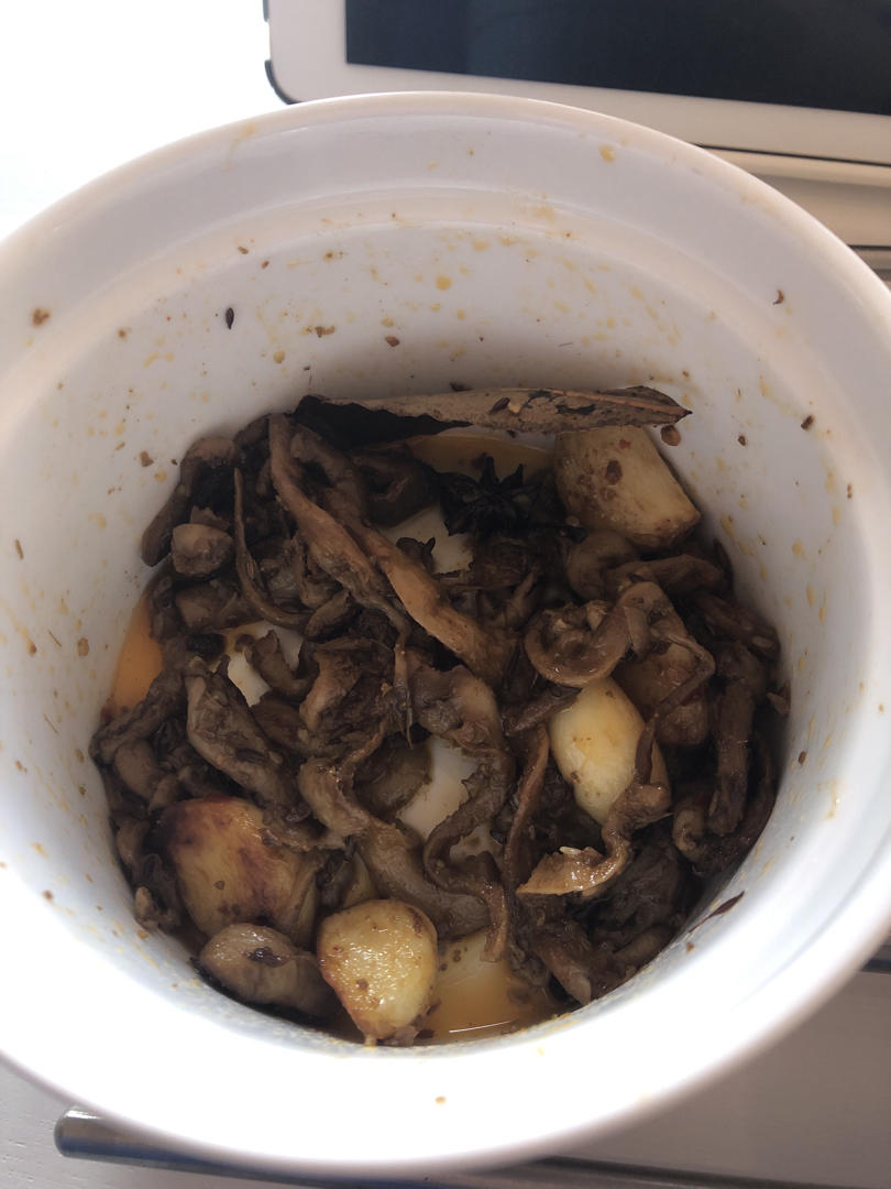 干煸平菇（有肉的味道）