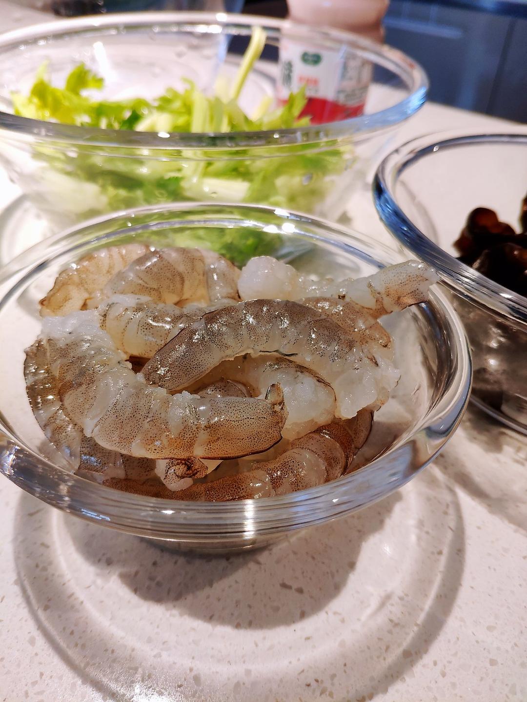 韭菜虾仁鲜肉水饺