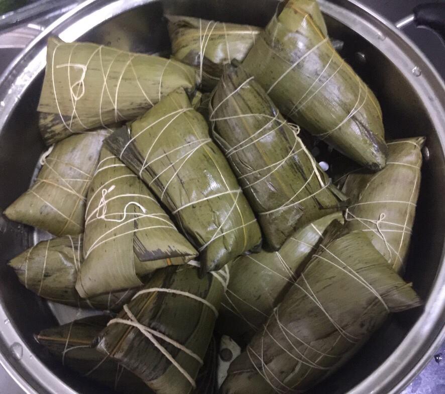 传统糯米红枣粽子（四角长粽包法视频）