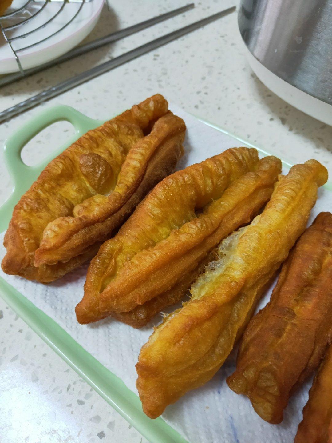 自制蓬松酥脆大油条