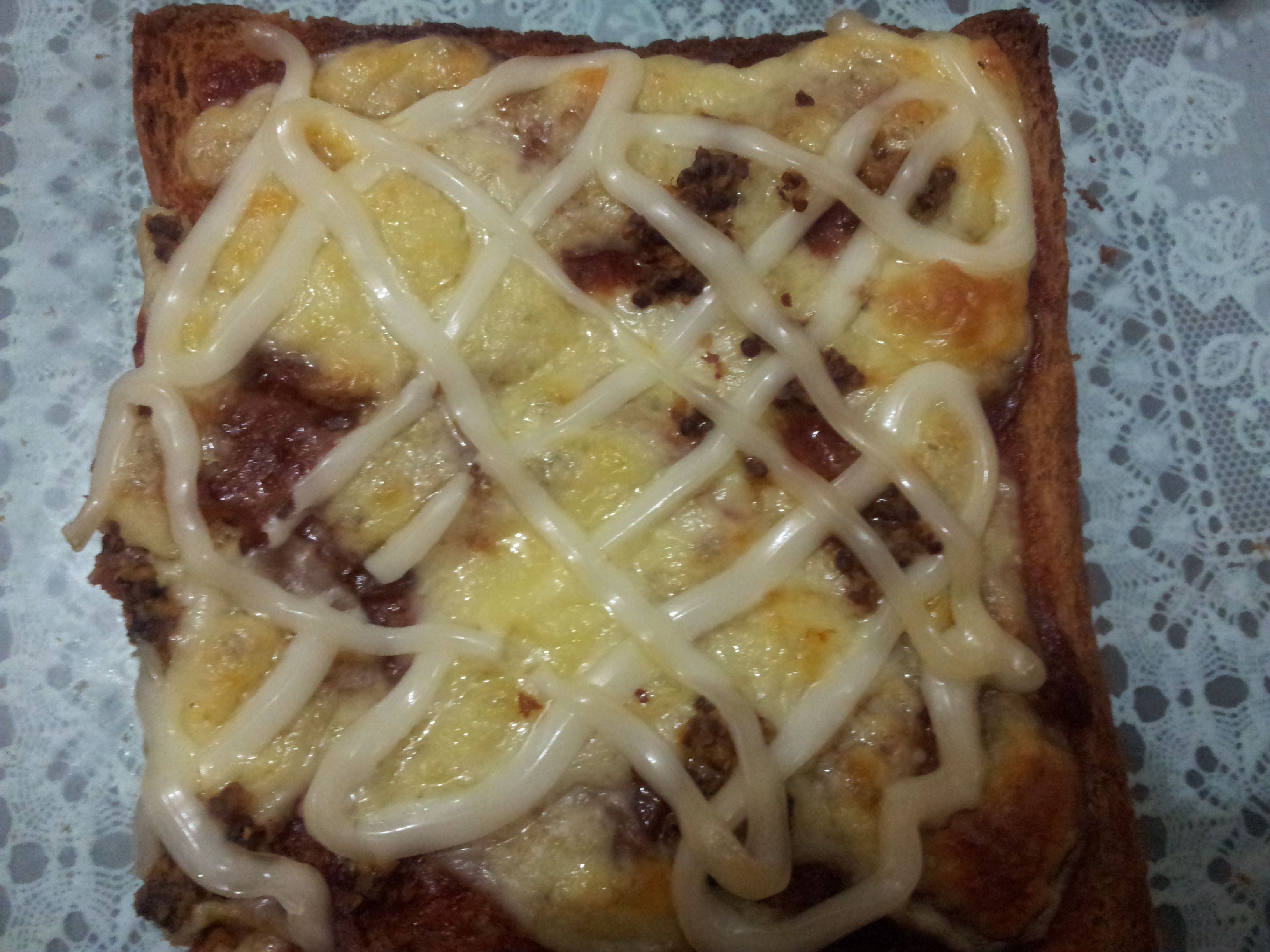 花的懒人料理之鯷鱼风味鲑鱼披萨吐司