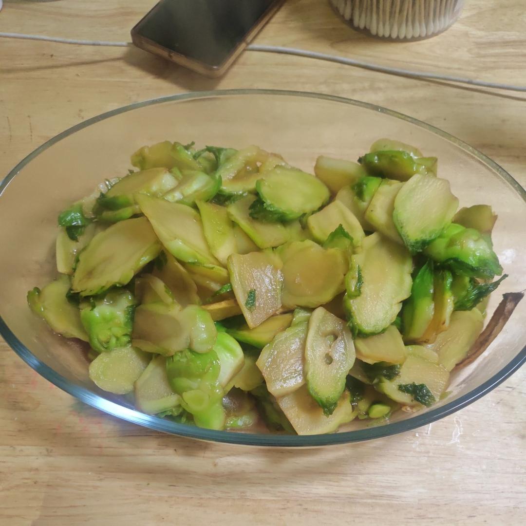 清炒儿菜（清香翠绿超好吃）