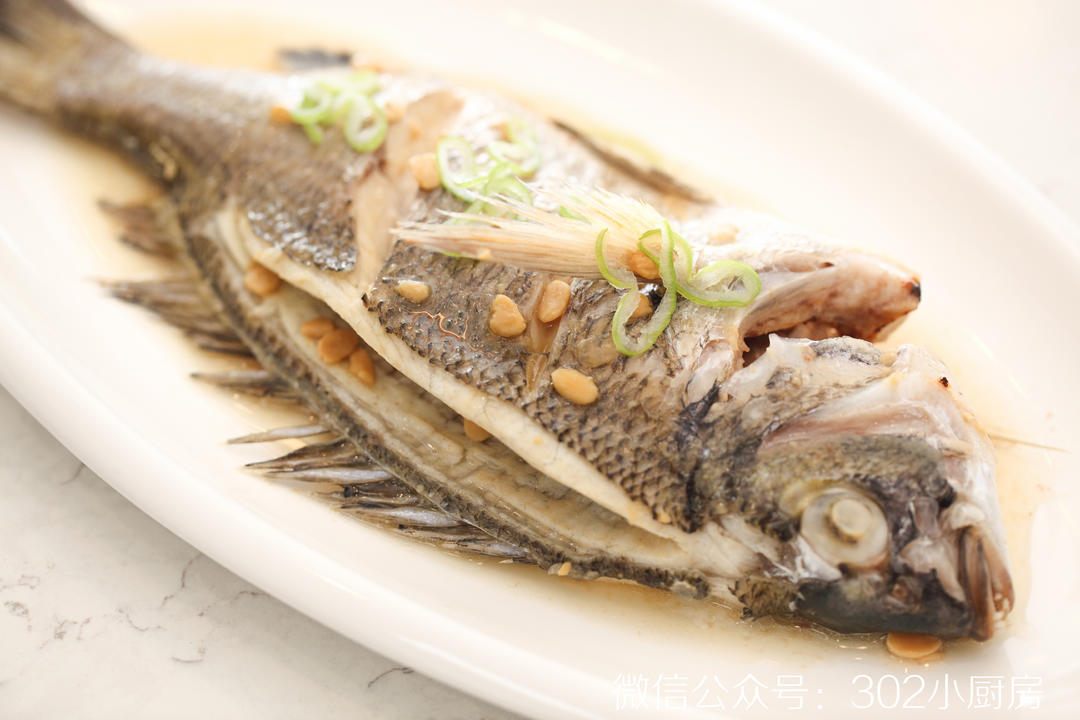 普宁豆酱蒸黑翅鱼（黑鲷鱼） <302小厨房>的做法