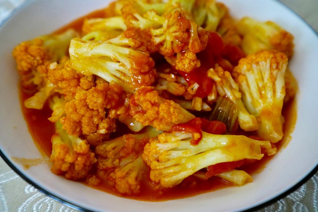 有机花菜炒西红柿