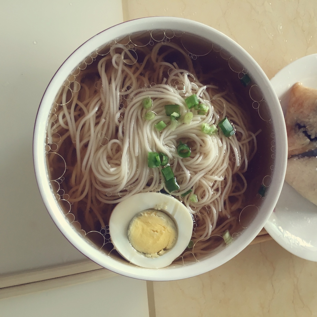 最美不过那碗阳春面