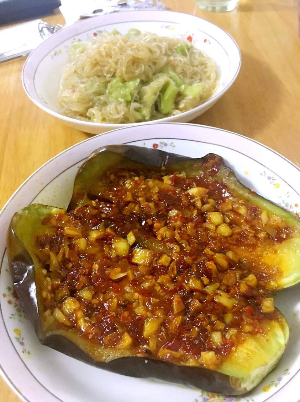 【微波炉烤茄子】