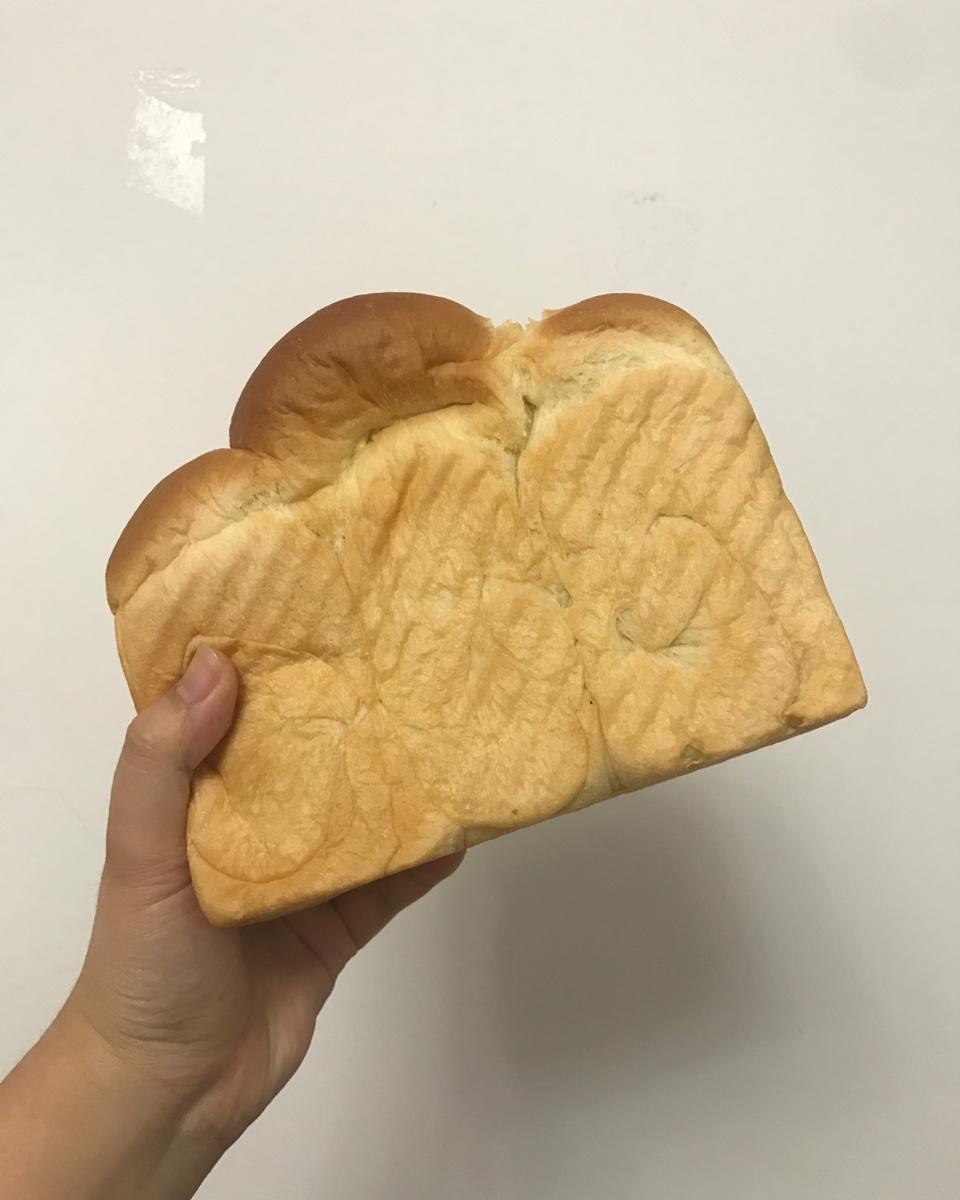 绵绵绵吐司