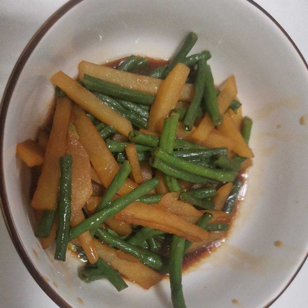 长豆角炒土豆