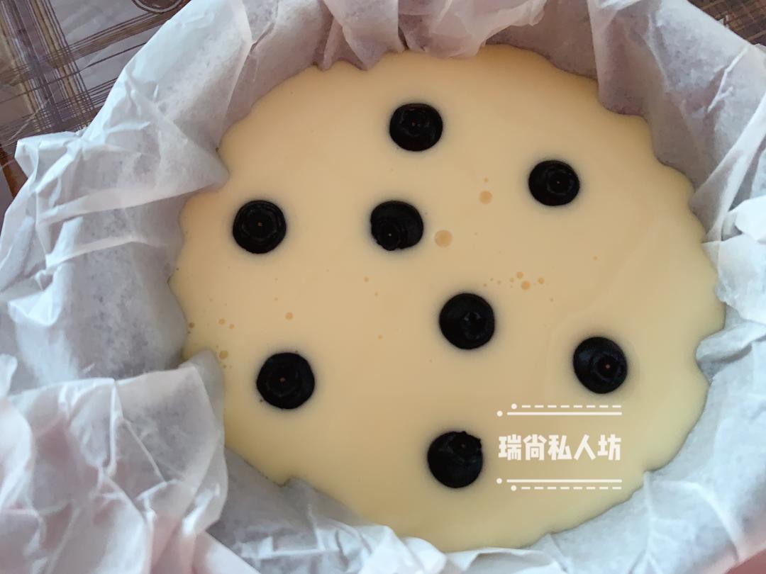 爆浆蓝莓蛋糕🧁的做法 步骤7