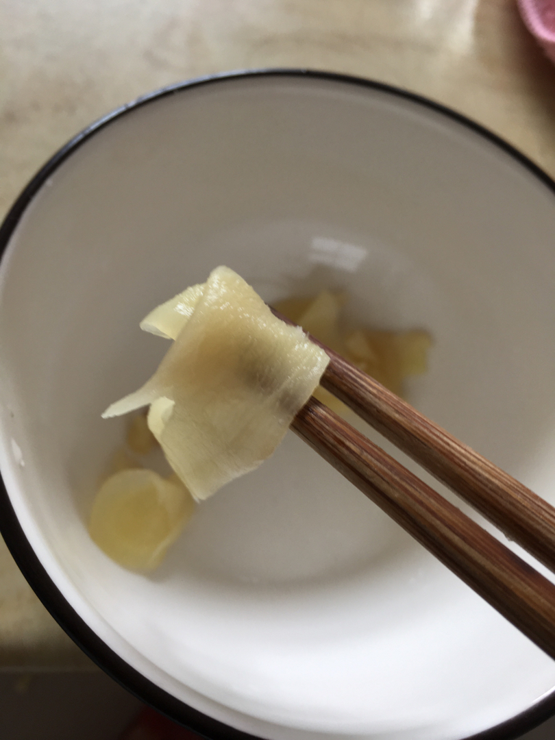日本寿司店的泡姜