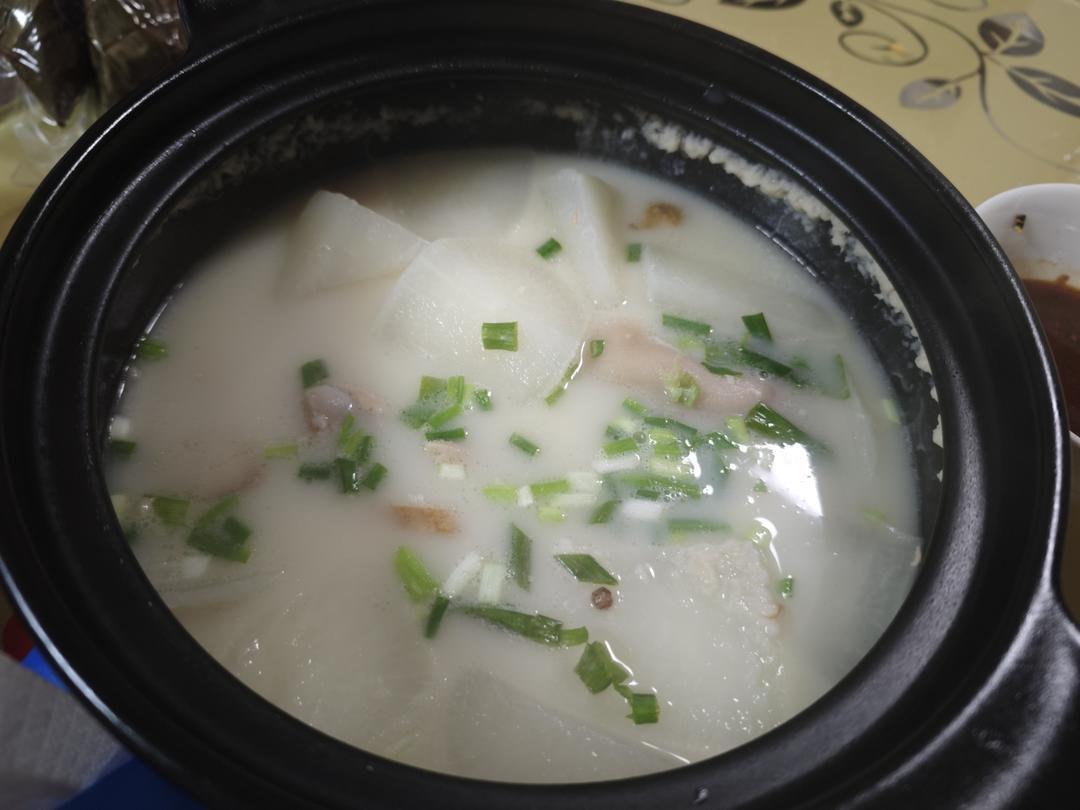 老妈蹄花汤