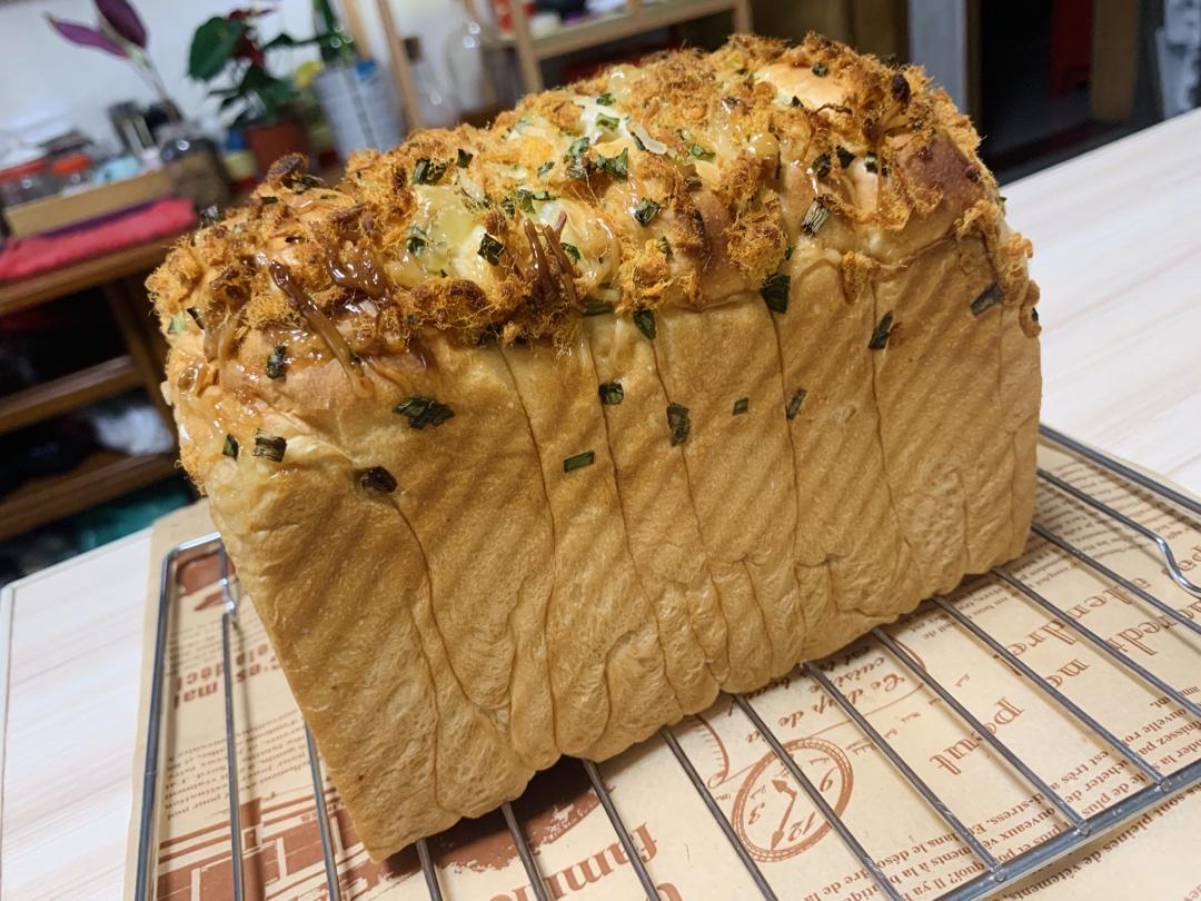 秒杀吐司的面包整形方法