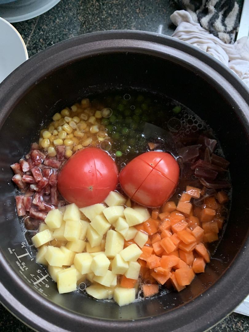 【一只番茄饭】