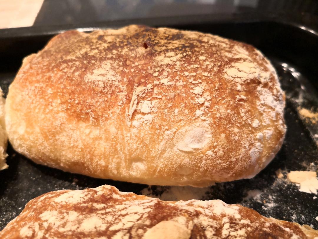 【ciabatta】家庭版恰巴塔，软乎乎的拖鞋面包
