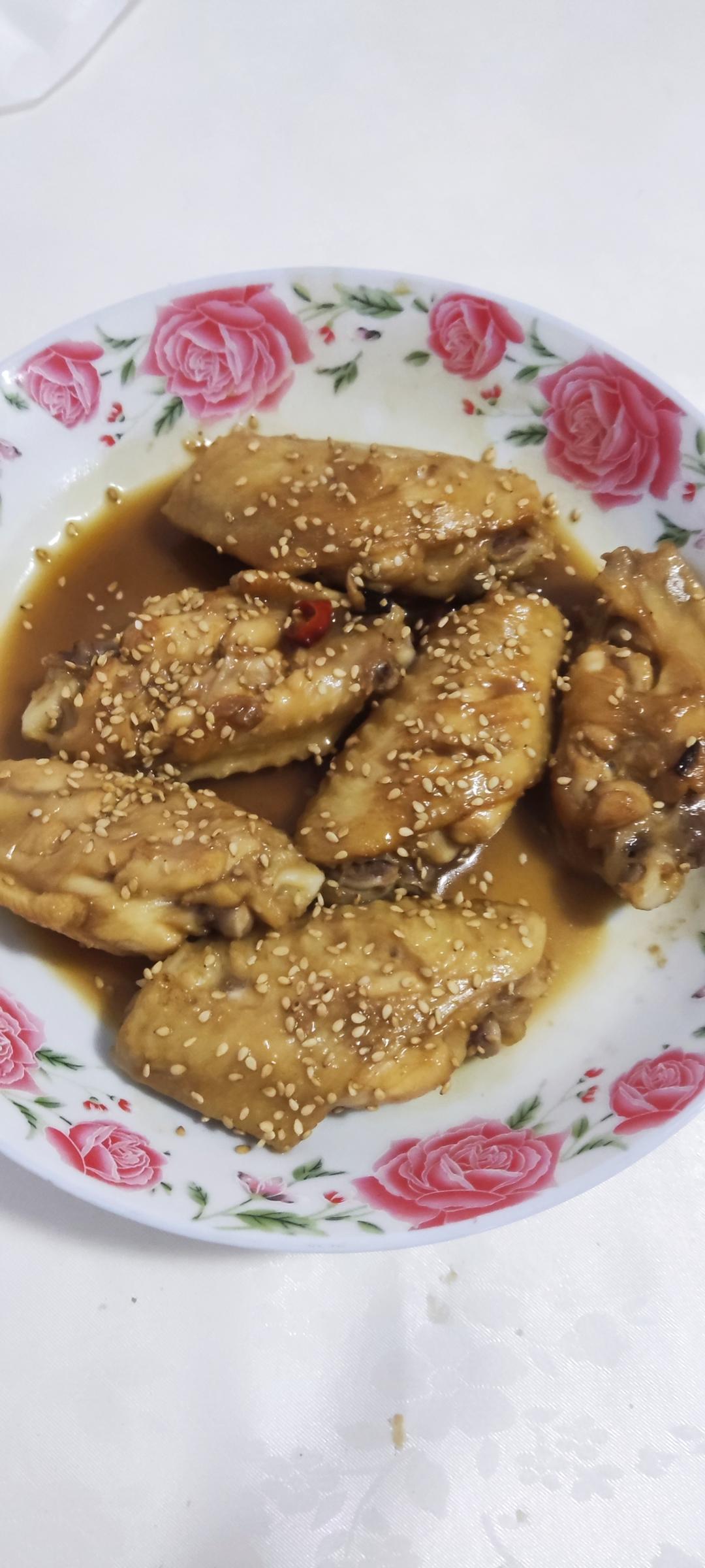 外婆教我的红烧鸡翅·连汤汁都狠好吃！！！