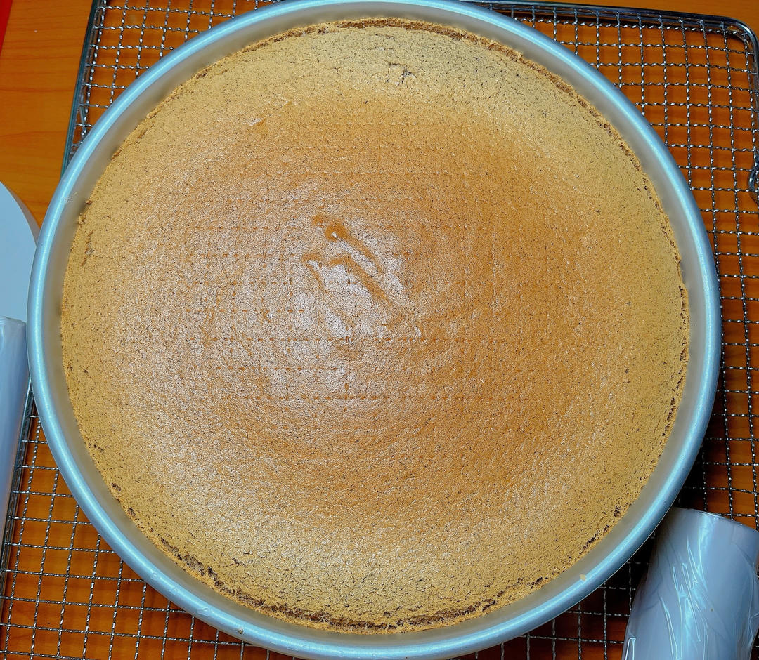 戚风做了上千个，配方只认这一个！黑米粉戚风蛋糕！