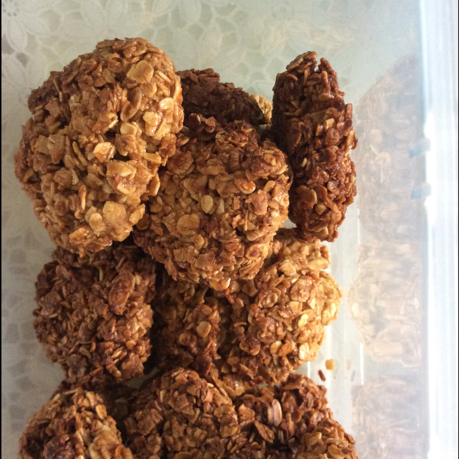 简约版办公室零食红糖酸奶燕麦饼干