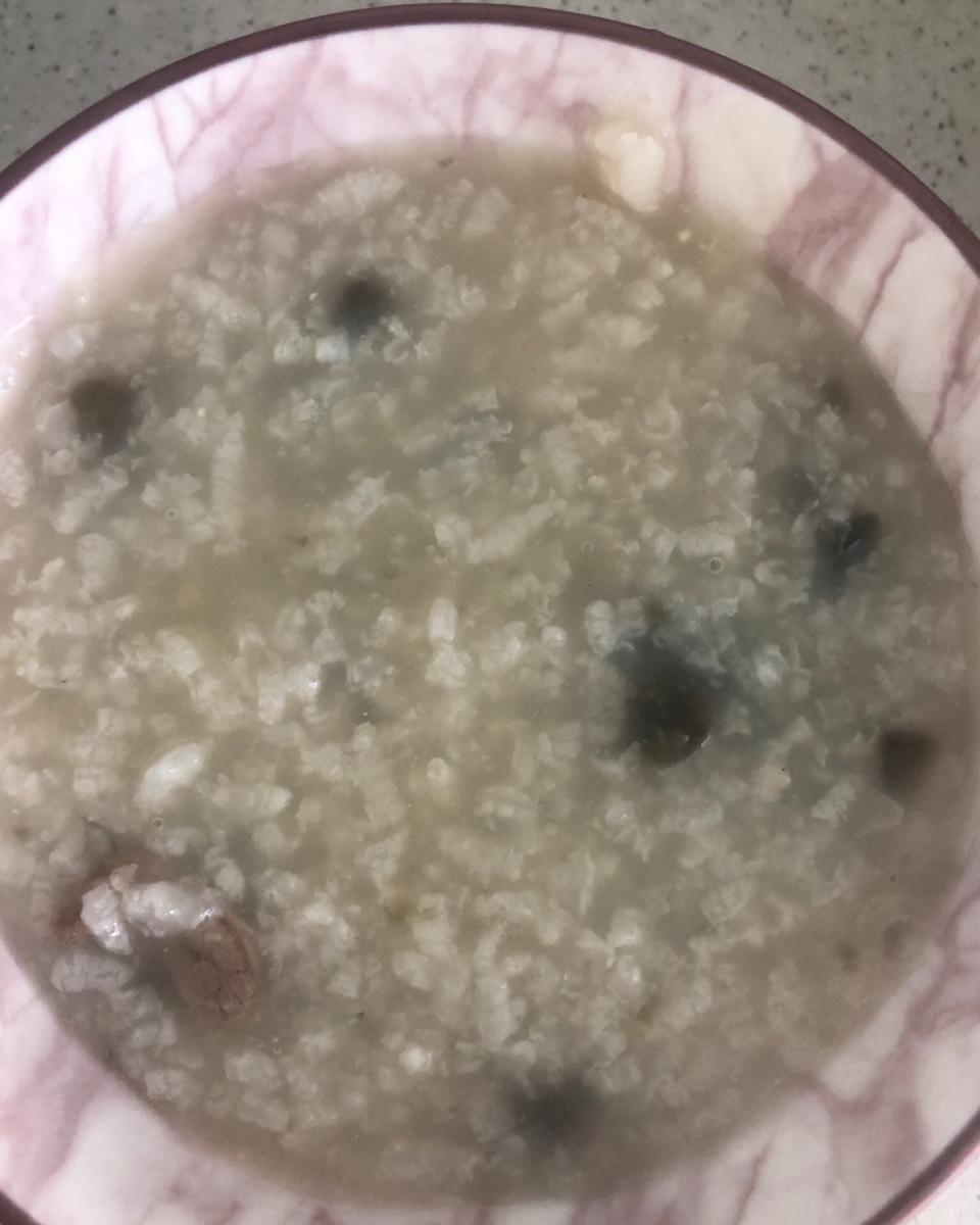 十五分钟快手之香滑皮蛋瘦肉粥(附五分钟电饭煲电压力锅更快捷方法)