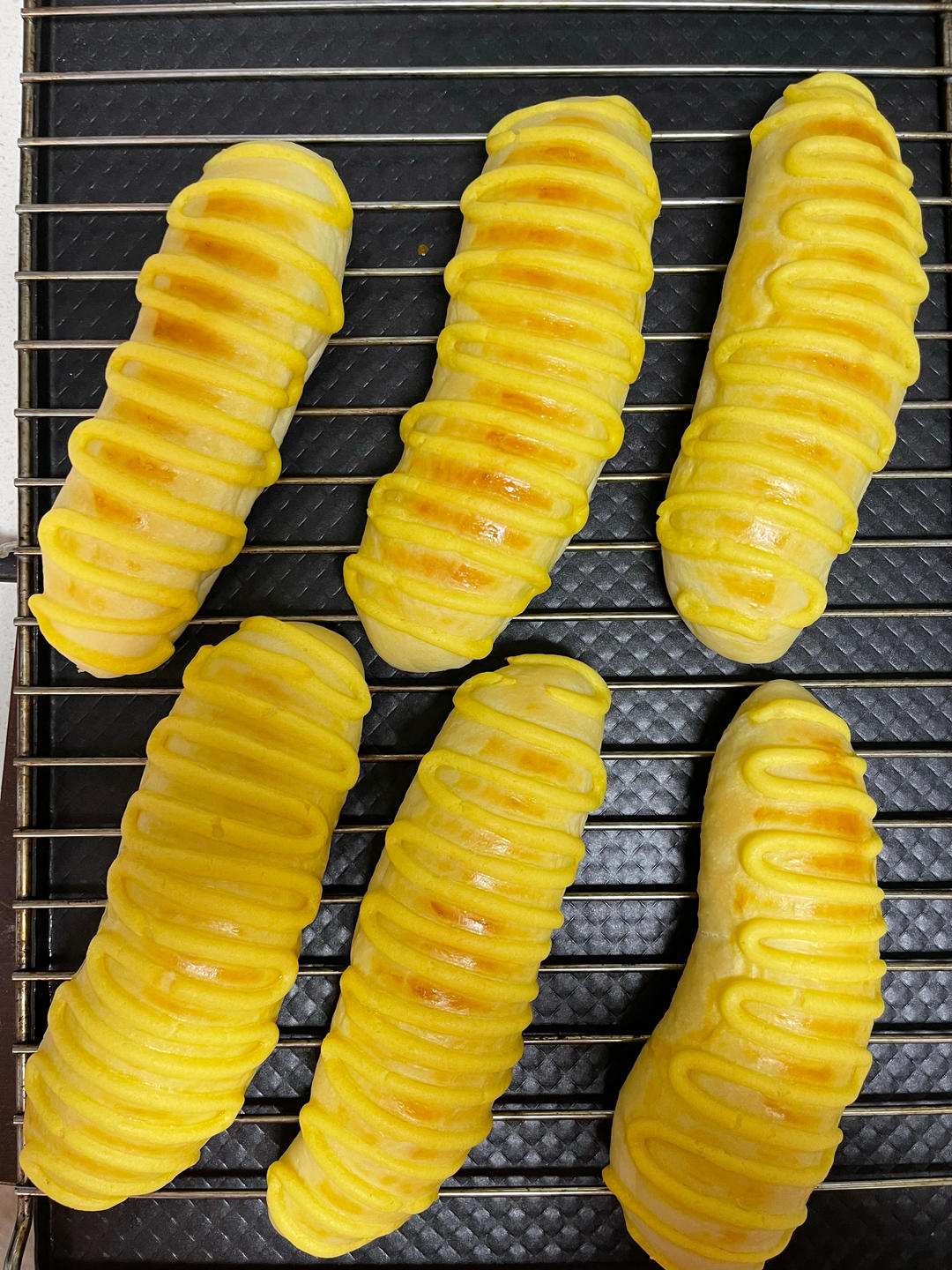 毛毛虫面包｜经典还原小时候最爱的奶油面包