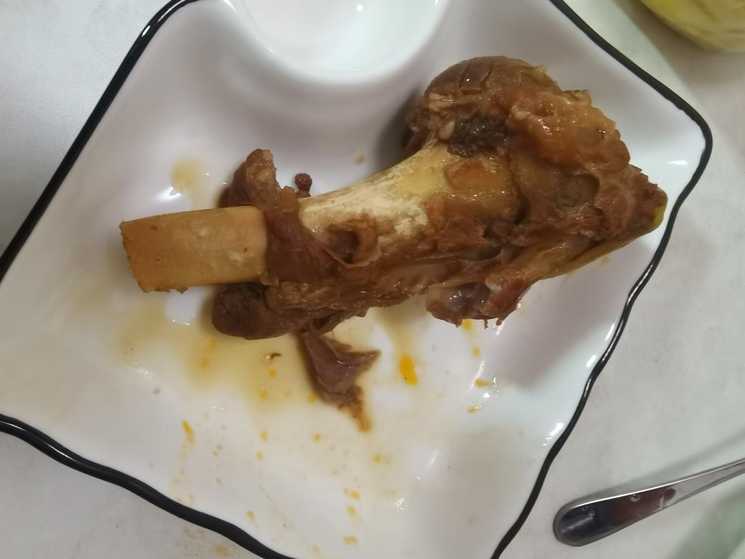 堂妈小厨——酱大棒骨