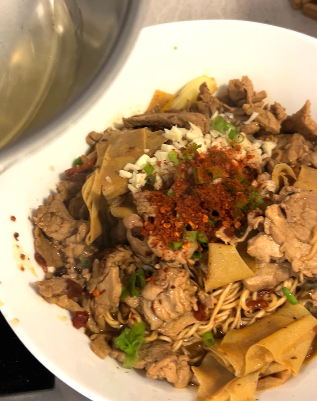 跟四川朋友学的水煮肉片 这也太香了！！