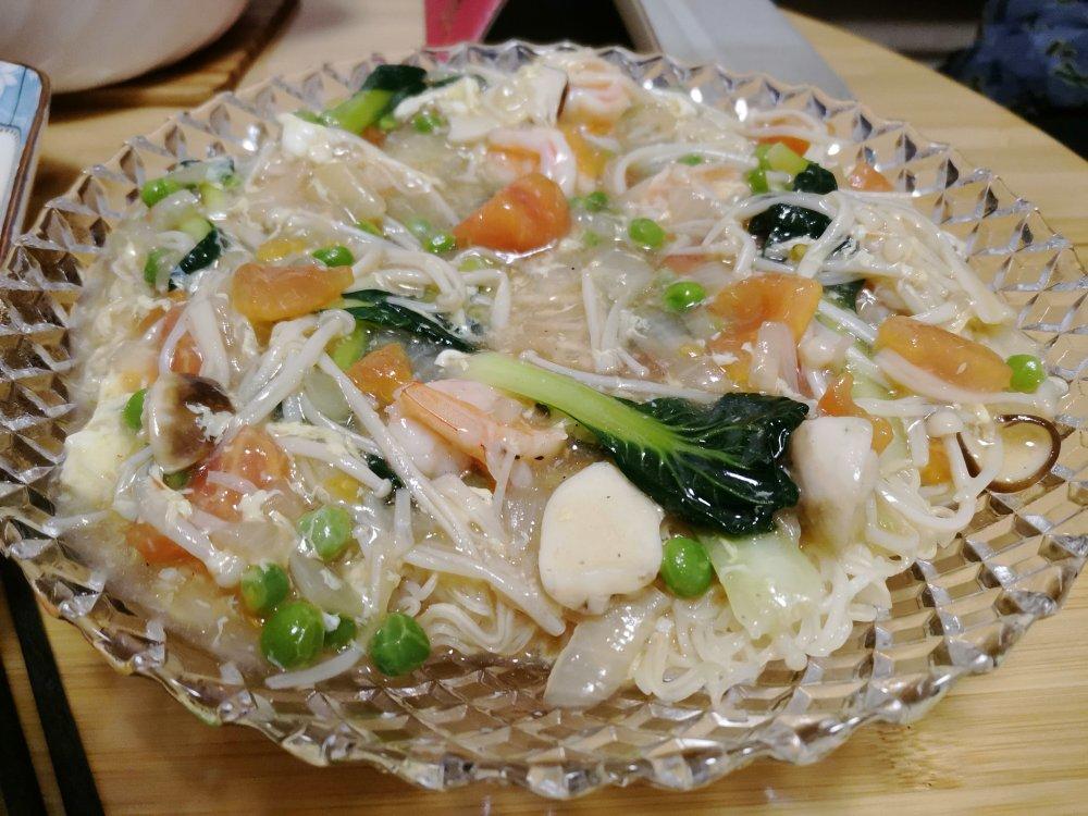 最传统的干脆面——翡翠虾仁两面黄