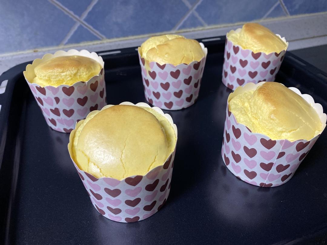 宝宝辅食小蛋糕（无糖无油，快手）